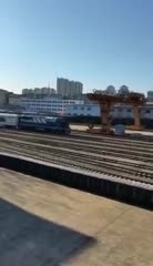 신의주에서 중국단동으로 들어오는 화물열차